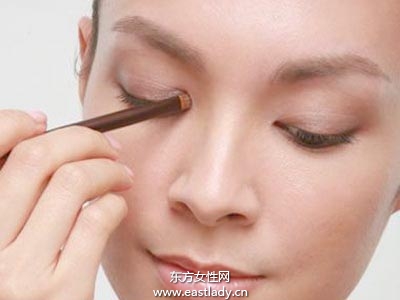 不同眼型的眼影的畫法