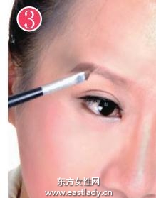 知性職業(yè)妝步驟讓你的職業(yè)前景更加美好