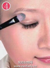 知性職業(yè)妝步驟讓你的職業(yè)前景更加美好