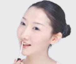 緋紅色唇妝 約會出游都很適合