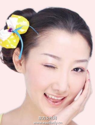 個性俏皮逛街妝容 讓你在shopping時也保持好心情