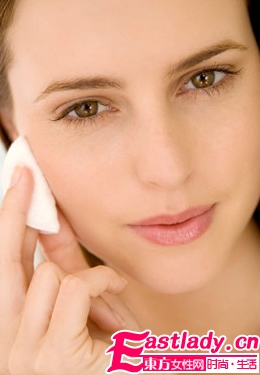 將眼線卸干凈的眼妝超秘法