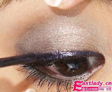 眼妝教程之內(nèi)雙怎么畫眼妝