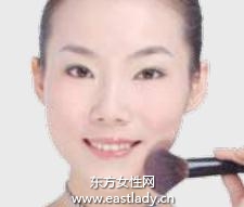 三步驟打造知性職場妝