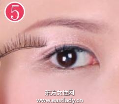 畫日式下垂眼妝步驟