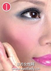 優(yōu)雅宴會(huì)妝化法展現(xiàn)出獨(dú)有溫柔美態(tài)