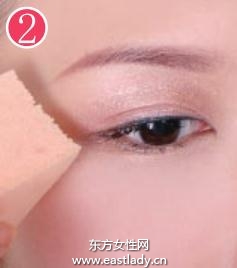 畫日式下垂眼妝步驟