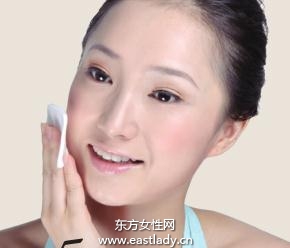 徹底卸除防水妝的好方法