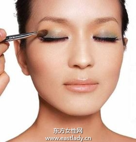 眼妝教程之5分鐘打造動人眼妝
