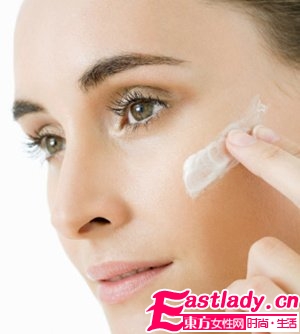 如何正確使用飾底乳