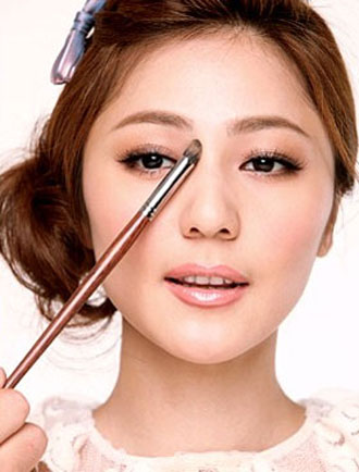 讓人神采飛揚(yáng)的眉毛畫法