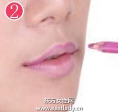 嘴角下垂的唇妝修飾秘籍