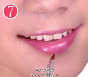 紅潤裸妝為冬季增加幾分暖意