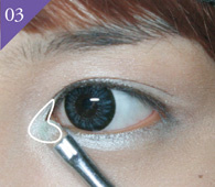 韓系無辜妝大眼妝的步驟圖解