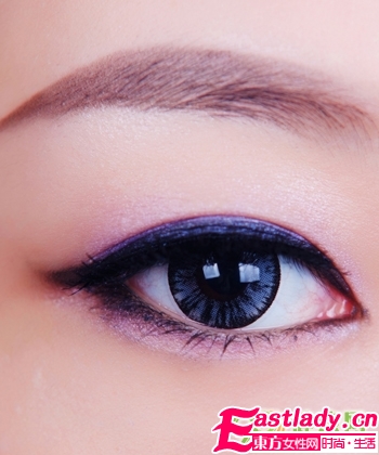 十二星座眼妝藝術(shù)版與真人版對比