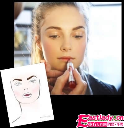 美寶蓮優(yōu)雅裸妝的畫(huà)法