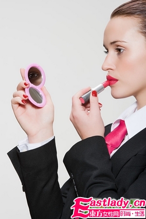 唇膏挑選技巧 選擇自己的唇色