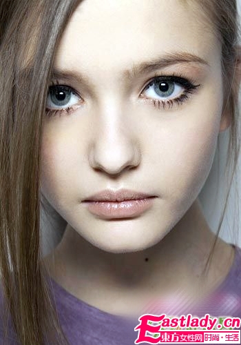 2011秋冬時(shí)裝周上滿 眼 秋色