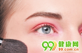 靚麗一夏 打造精巧蜜桃妝