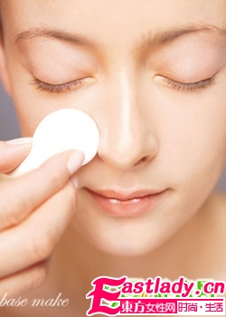 打造清純妝容 裸妝技巧大放送
