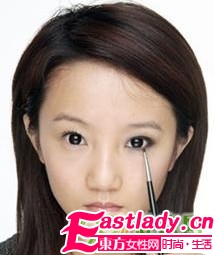 單眼皮眼睛要怎么化妝會(huì)變大