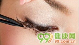 3步搞定濃密卷翹睫毛