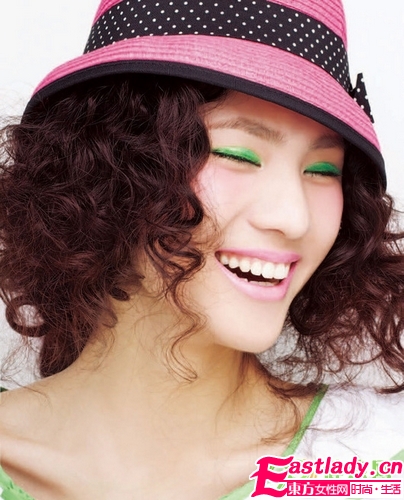 彩色眼影眼線大碰撞