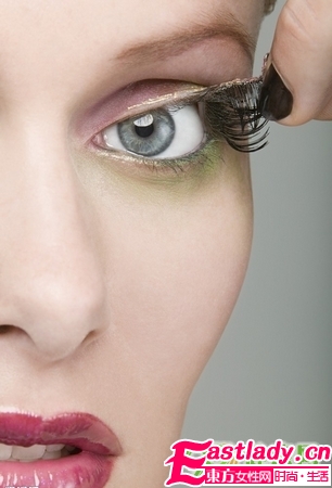 根據你的睫毛選擇睫毛膏