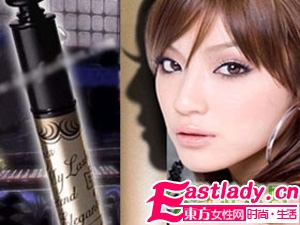 睫毛短少試試梳型睫毛膏吧