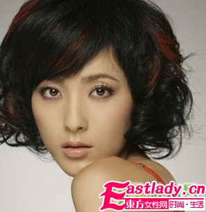 圓臉形女孩怎么化妝