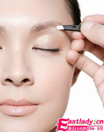 教你如何快速修眉