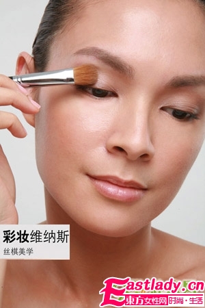 懶美人最愛的單色眼影立體畫法