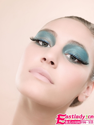 你適合什么顏色的眼影