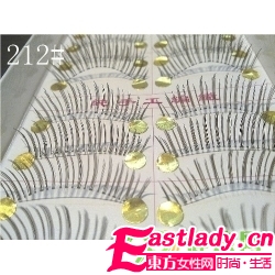 看眼睛形狀教你挑選假睫毛