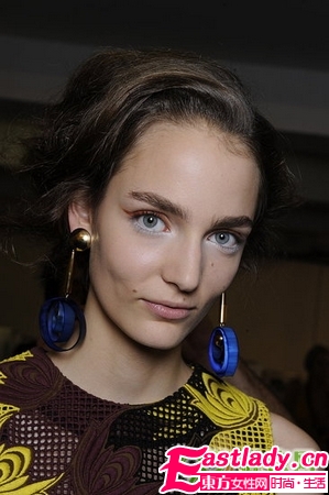 米蘭時(shí)裝周26個(gè)大牌精彩妝容