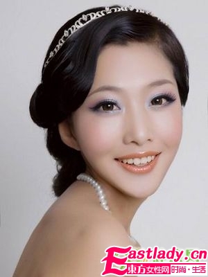 教你打造熟女靚眼妝