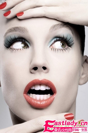 誘惑復古紅唇妝 4步驟畫出