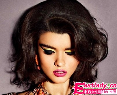 驚艷 雙色貓眼線