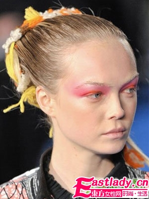 秋季潮流彩妝徹底解剖—眼妝篇