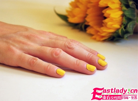 教你DIY條紋玉米糖美甲