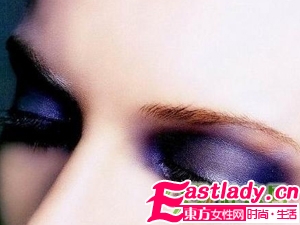 教你如何有技巧的用眼線液