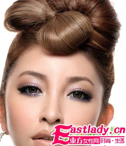 達(dá)人支招 09秋季最新時(shí)尚妝容