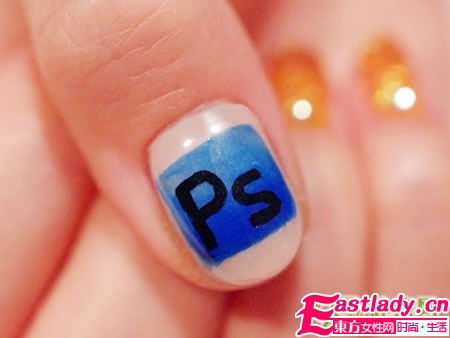 創(chuàng)意彩色字母美甲