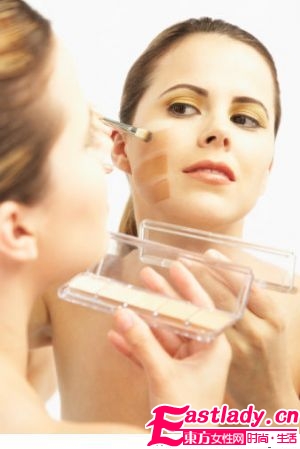 如何用底妝化出完美小臉