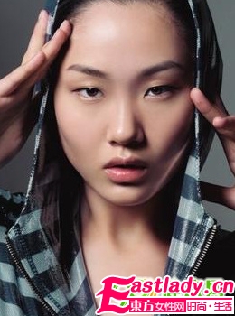 巧用遮瑕筆 黑眼圈雀斑輕松隱形