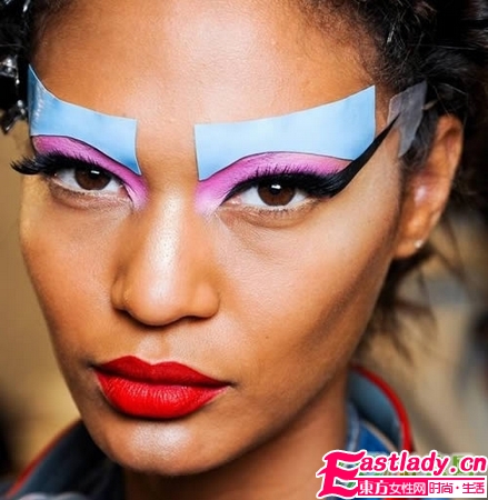 珍珠亮片 絢爛眼妝美圖