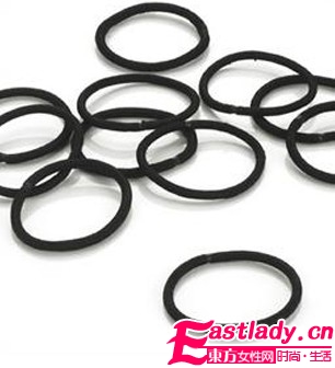 打造日系棕色系眼妝+蓬松大波浪