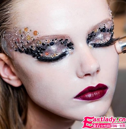 珍珠亮片 絢爛眼妝美圖