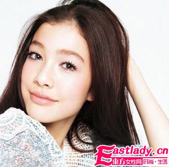 4種春妝風(fēng)格裝扮 變身完美公主