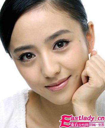 《宮鎖心玉》楊冪佟麗婭美妝照